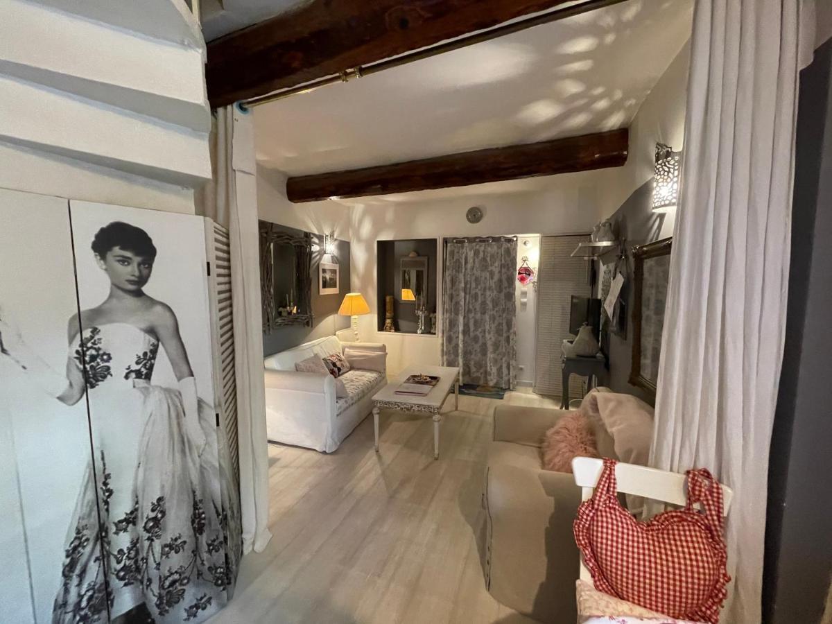 Le Duplex De Lapparan Saint-Drezery Bagian luar foto